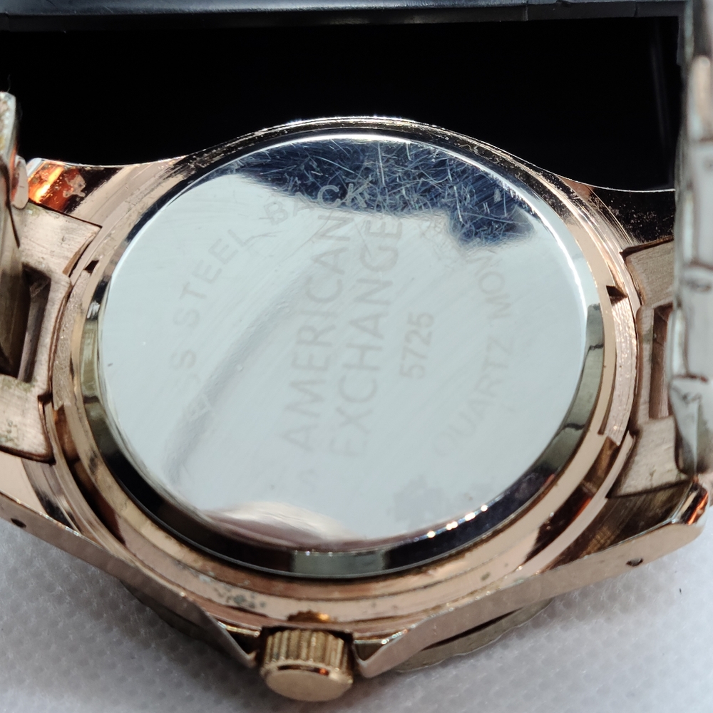 Watch - Picture 4 of 4